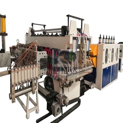 Saving Energy PC Hollow Sun Board Making Machine Plastic Board Extrusion Line