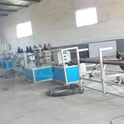 Hot And Cold Water Plumbing PPR PP PE Plastic Pipe Production Line Extruder