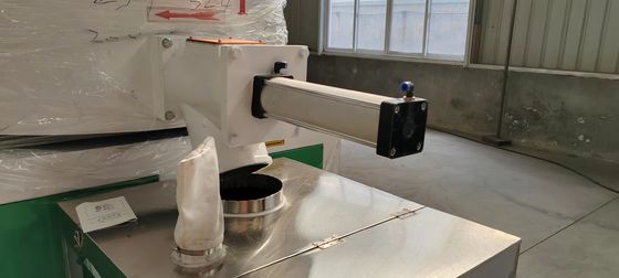 High and Low Mixer Customized Computerized Plastic Auxiliary Equipment with ABB Inverter for Enhanced Automation