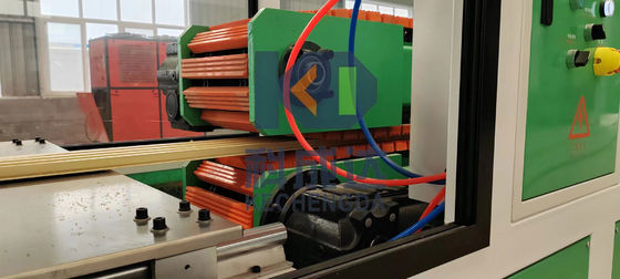 Automatic tube-pulling machine Roller type high-speed drive traction device plastic sheet winding machine