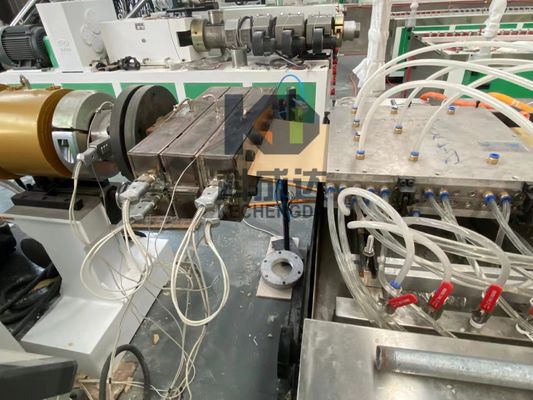 Automatic Buckle Plate Plastic Profile Extruder Machine UPVC PVC Profile Extruder